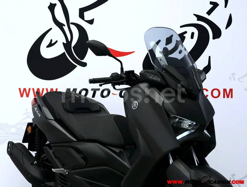 Yamaha XMAX 125 - Vista 4
