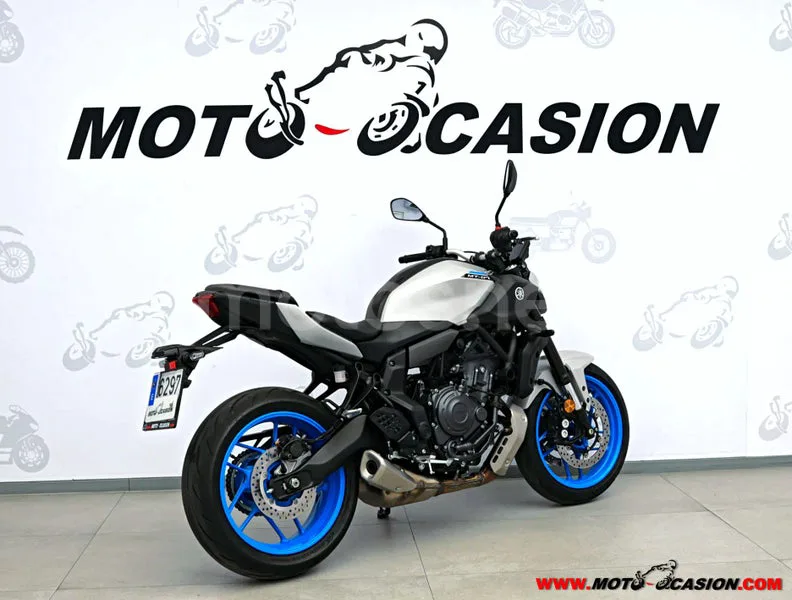 Yamaha MT-07 - Vista 3