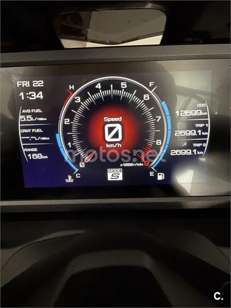 Yamaha TMAX - Vista 7