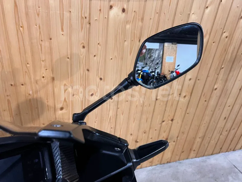 Honda CBR500R - Vista 18