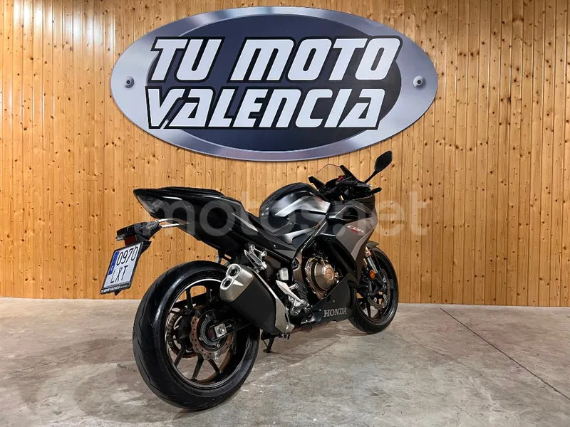 Honda CBR500R - Vista 4