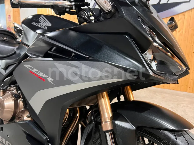 Honda CBR500R - Vista 38