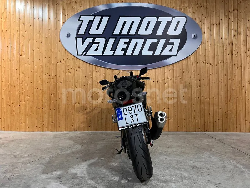 Honda CBR500R - Vista 6