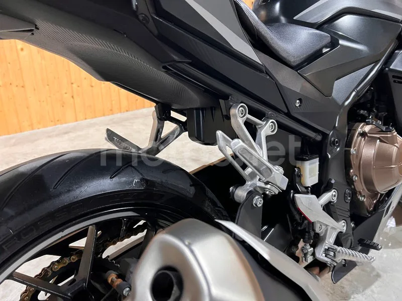 Honda CBR500R - Vista 52