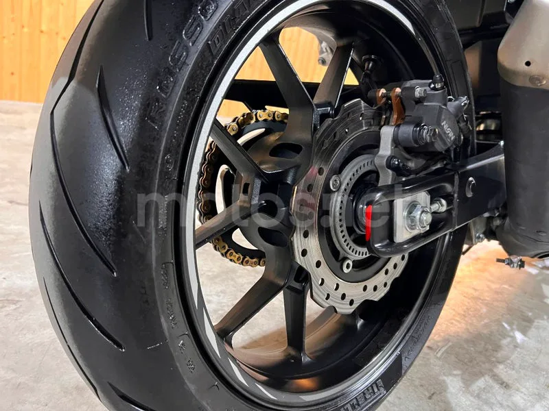 Honda CBR500R - Vista 55