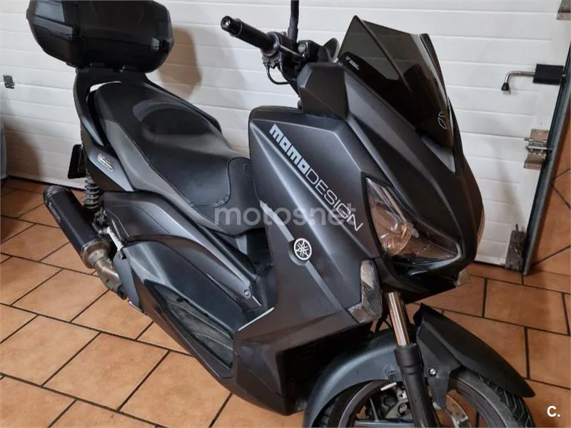 Yamaha XMAX 250 - Vista 9