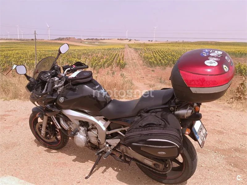 Yamaha FZ6 Fazer 2200 € 2004 Valencia - 2