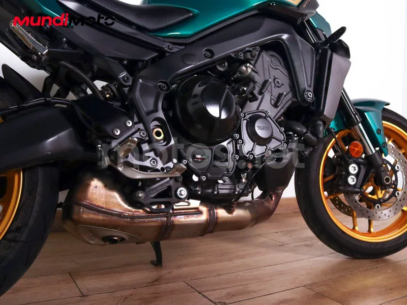 Yamaha MT-09 - Vista 4