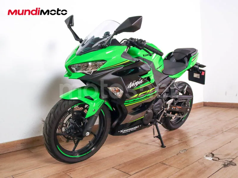 Kawasaki Ninja 400 - Vista 7