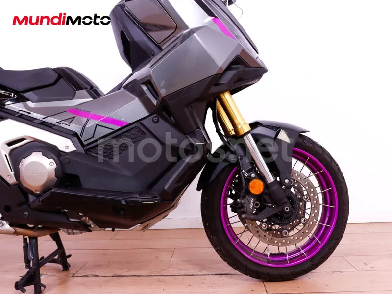 Honda X-ADV - Vista 18