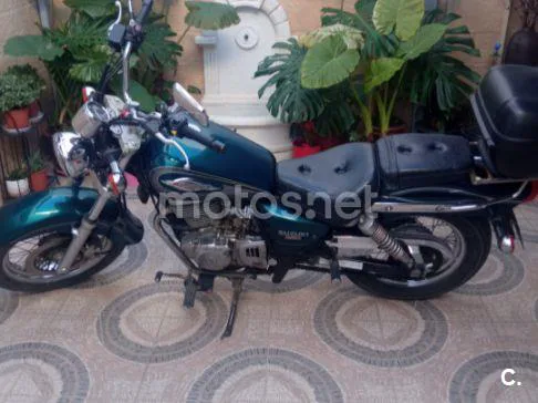 Suzuki Marauder 250 - Vista 4