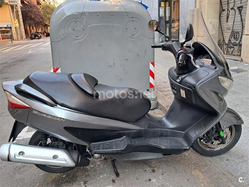 Suzuki Burgman 125 890 € 2010 Barcelona - 1