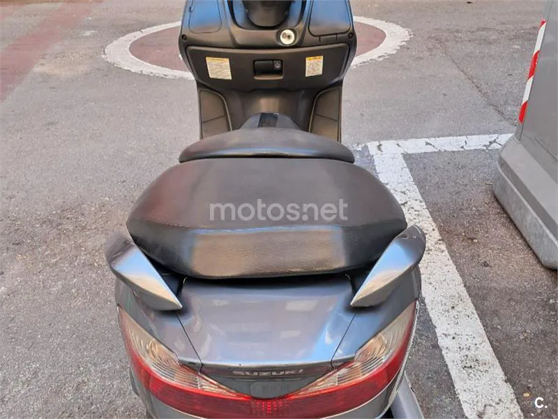 Suzuki Burgman 125 - Vista 4