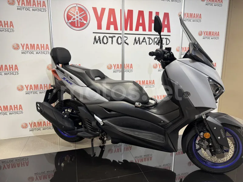 Yamaha XMAX 125 - Vista 3
