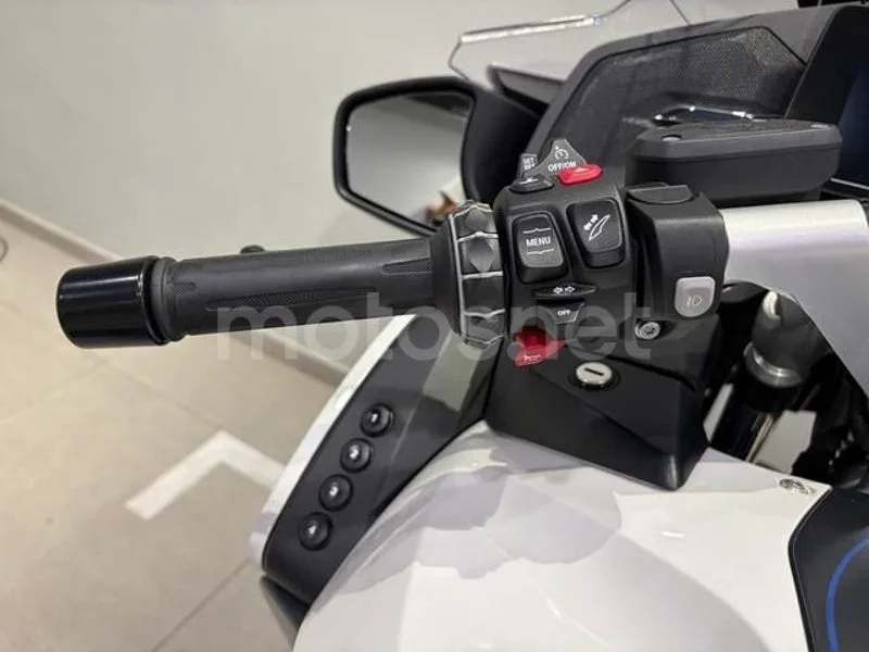 BMW R 1250 RT - Vista 7