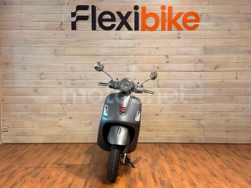 Vespa GTS 300 3290 € 2020 Madrid - 2
