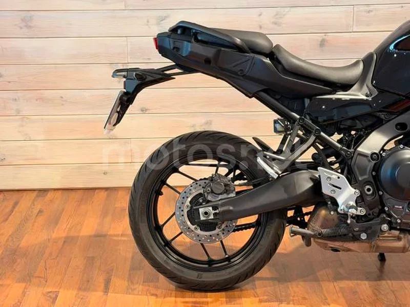 Yamaha Tracer 9 - Vista 7