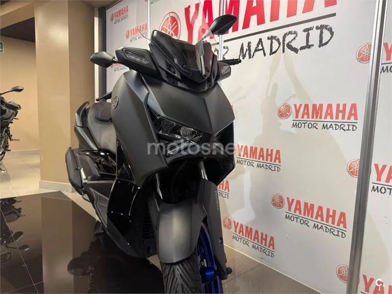 Yamaha XMAX 125 - Vista 3