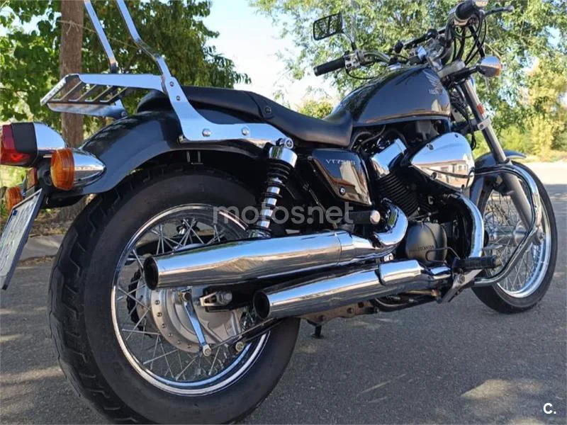 Honda VT750S - Vista 4