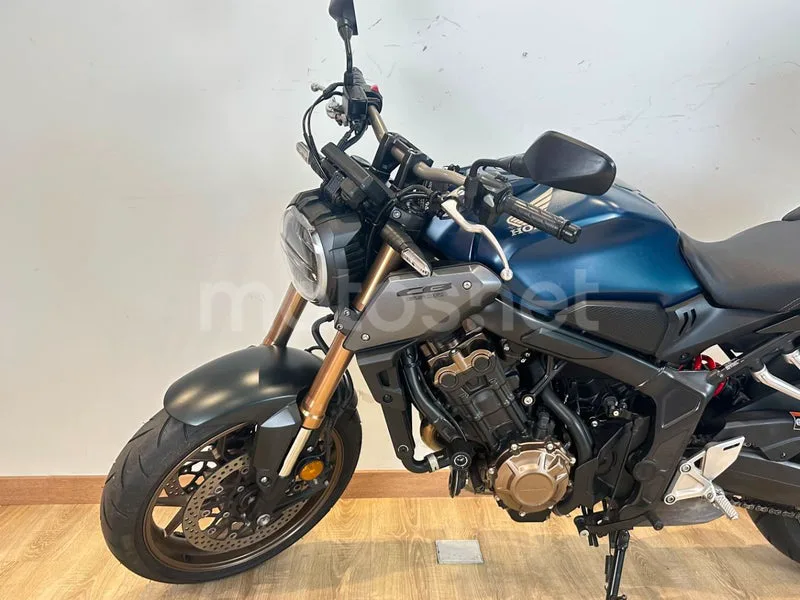 Honda CB650R 6490 € 2023 Barcelona - 2