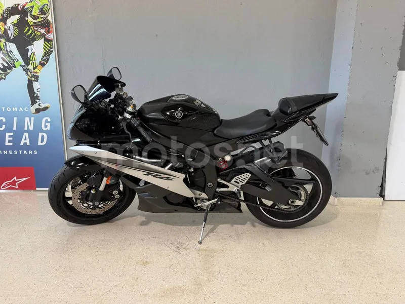 Yamaha YZF-R6 - Vista 7