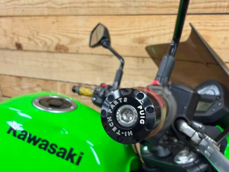 Kawasaki ER-6n - Vista 14