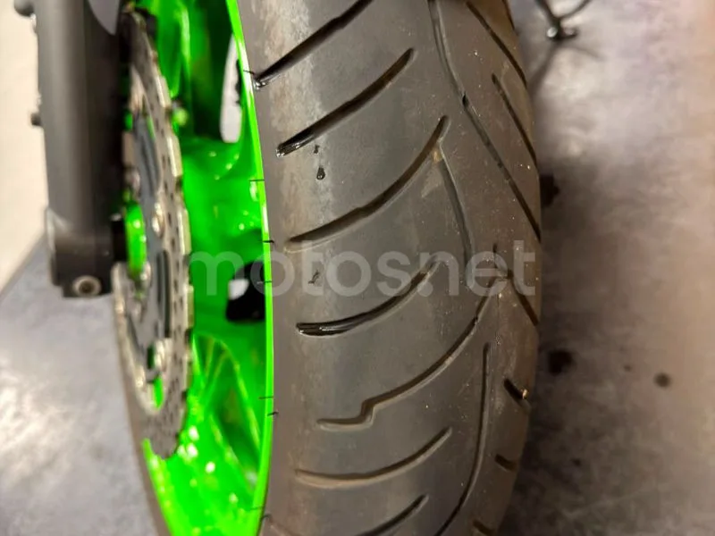 Kawasaki ER-6n - Vista 16