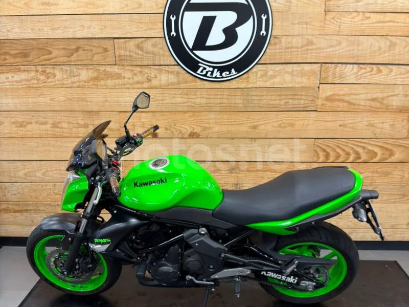 Kawasaki ER-6n - Vista 3