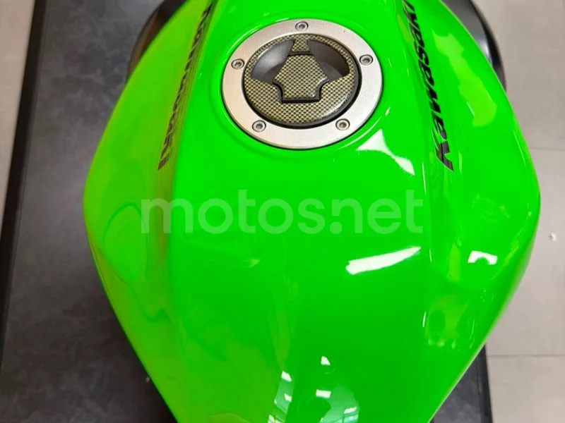 Kawasaki ER-6n - Vista 24