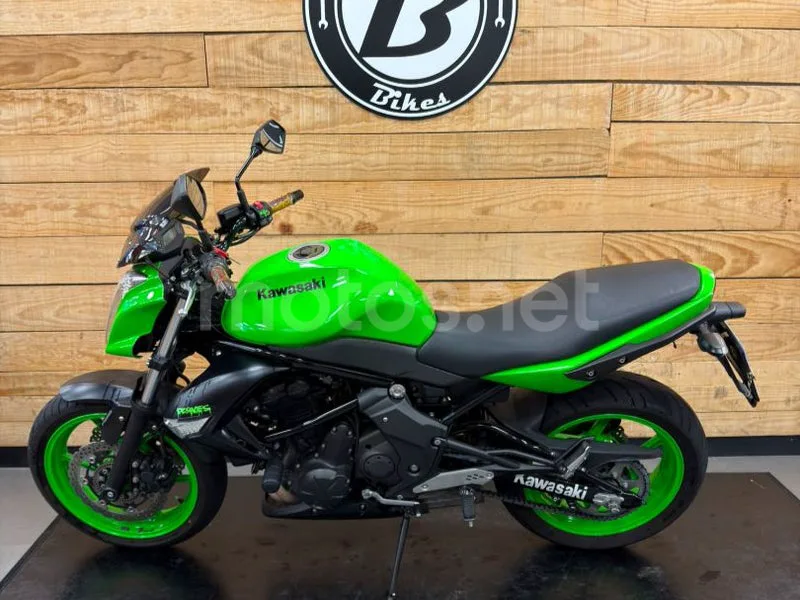 Kawasaki ER-6n - Vista 25