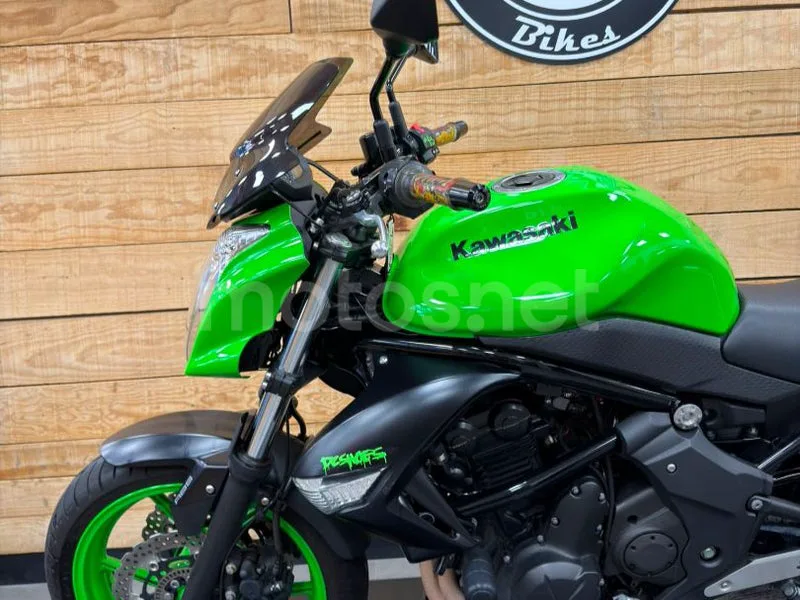 Kawasaki ER-6n - Vista 26