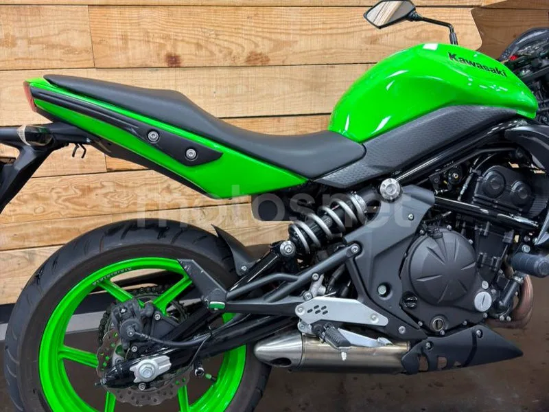 Kawasaki ER-6n - Vista 8