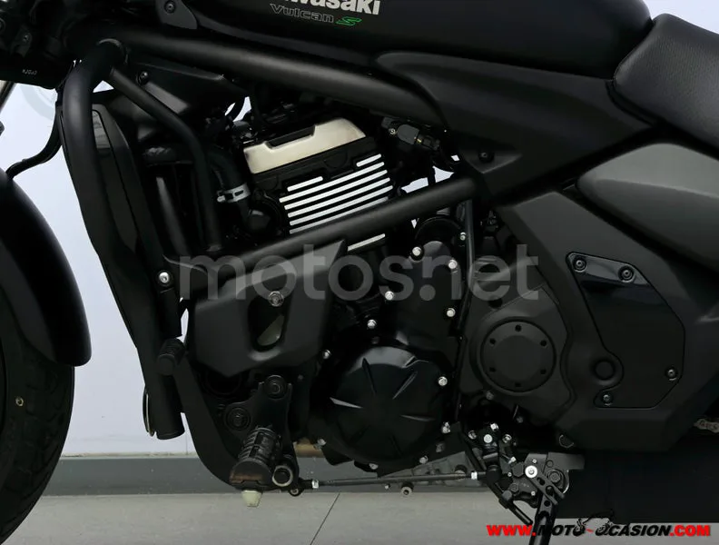 Kawasaki Vulcan S - Vista 10
