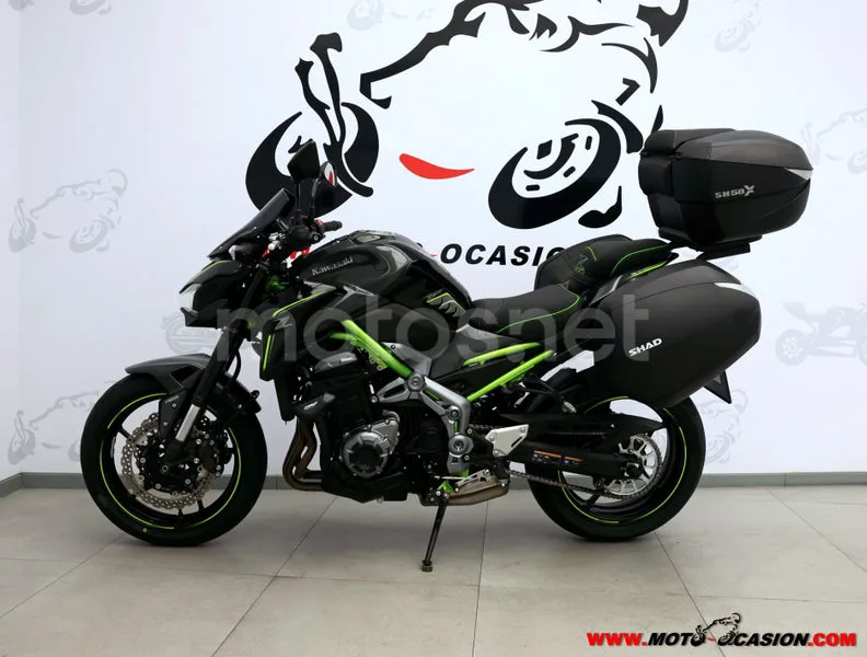 Kawasaki Z900 - Vista 7