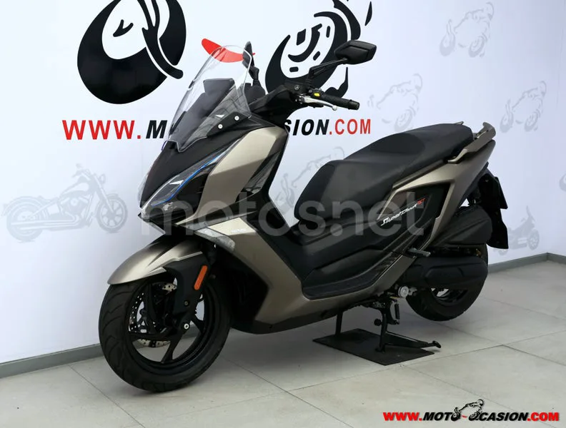 Kymco Super Dink 125 - Vista 8