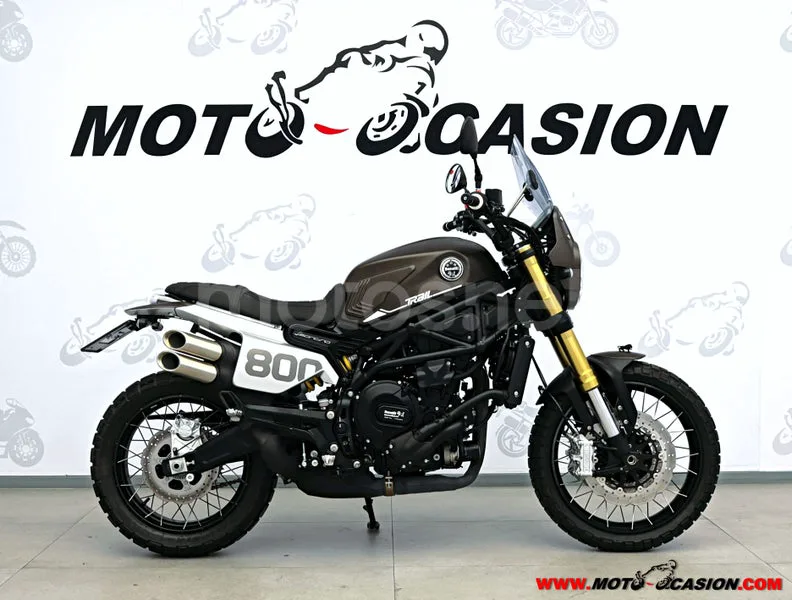 Benelli Leoncino 800 5999 € 2025 Madrid - 2