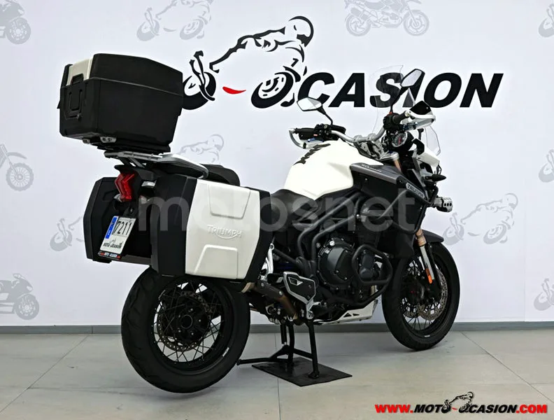 Triumph Tiger Explorer - Vista 3