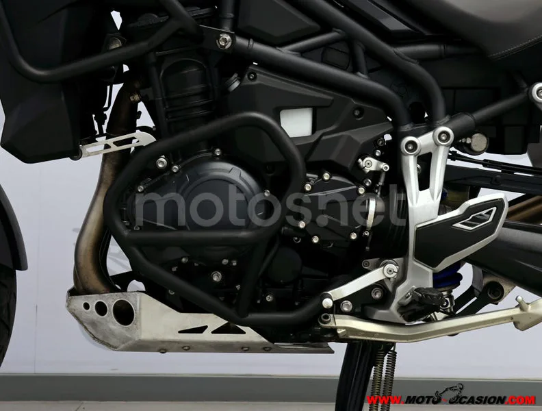 Triumph Tiger Explorer - Vista 10