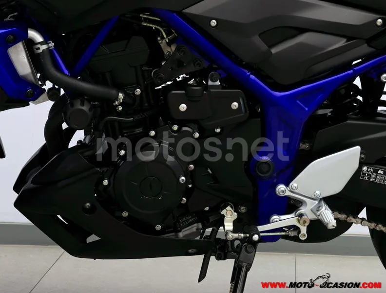 Yamaha MT-03 - Vista 10