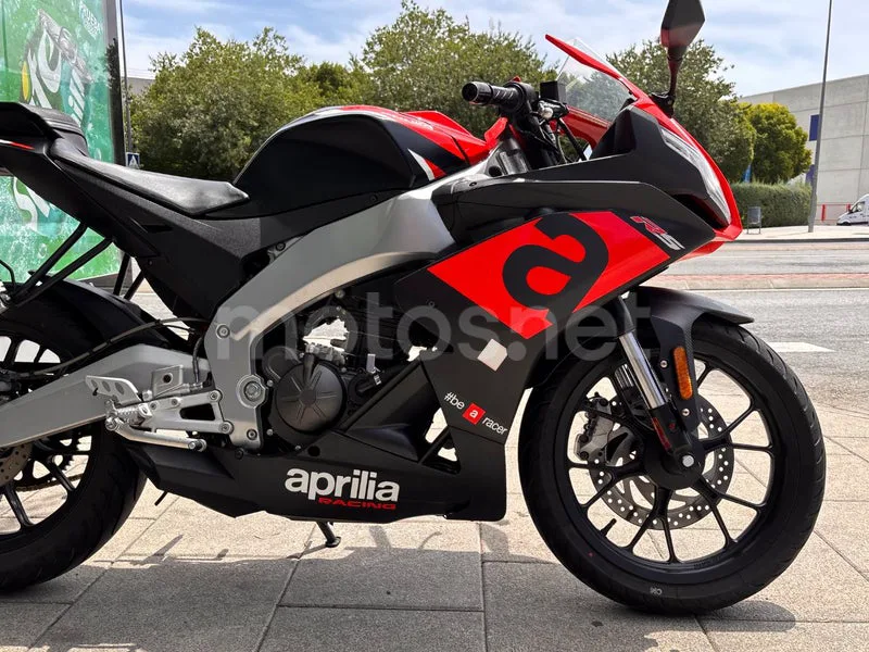 Aprilia RS 125 - Vista 7