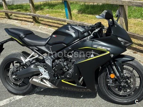 Honda CBR650R 10.300 € 2025 Bizkaia - 1
