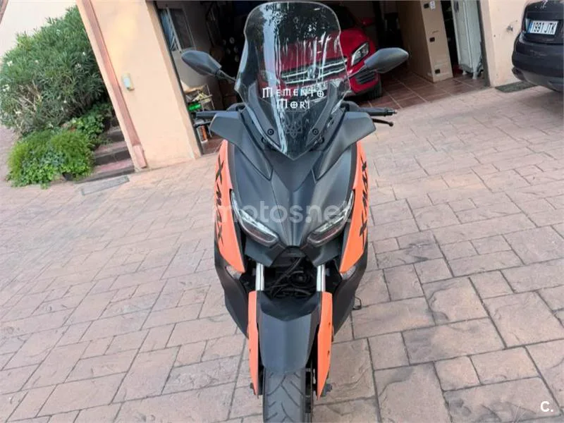 Yamaha XMAX 400 - Vista 4