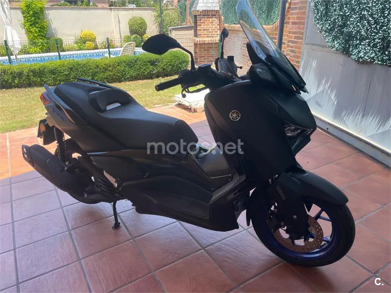 Yamaha XMAX 125 - Vista 4