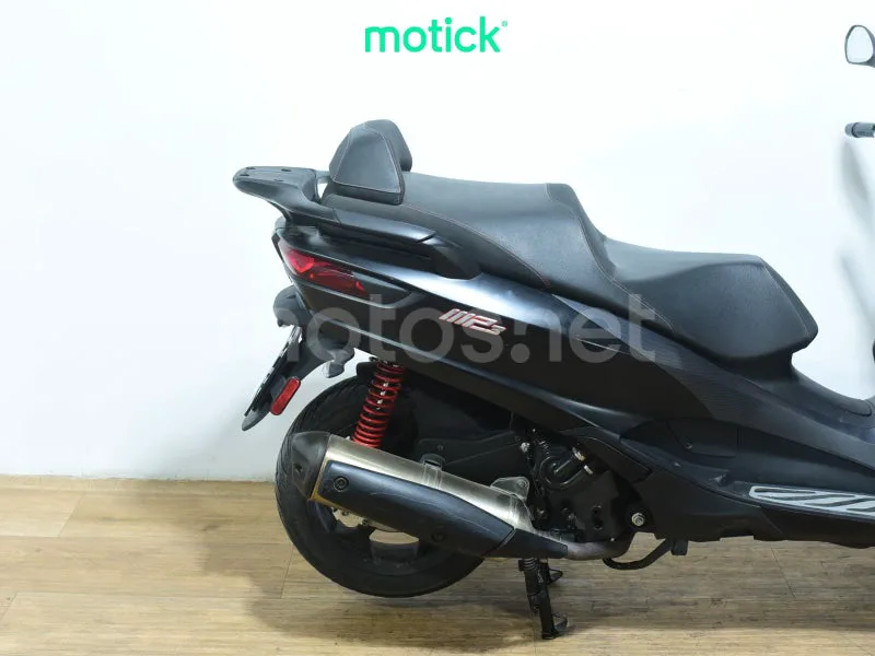 Piaggio MP3 - Vista 3