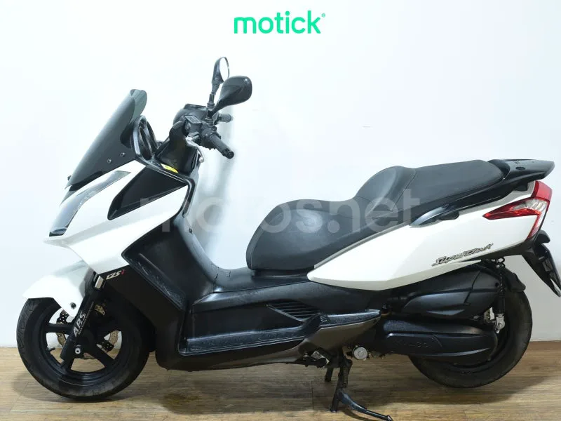 Kymco Super Dink 125 - Vista 7
