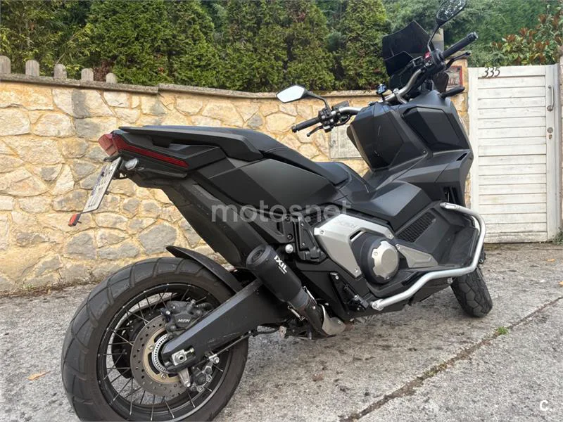 Honda X-ADV - Vista 9