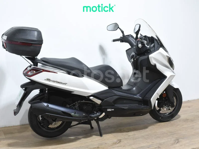 Kymco Super Dink 350 - Vista 9