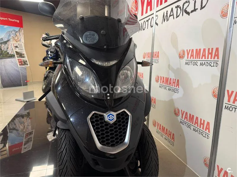 Piaggio MP3 - Vista 8