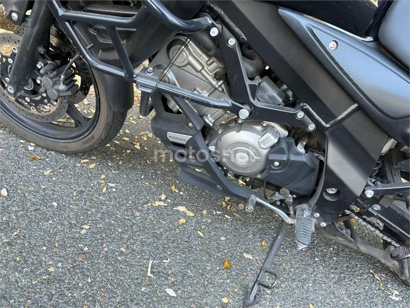 Suzuki V-Strom 650 - Vista 5