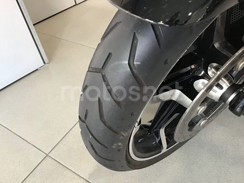 Harley-Davidson Road Glide - Vista 7